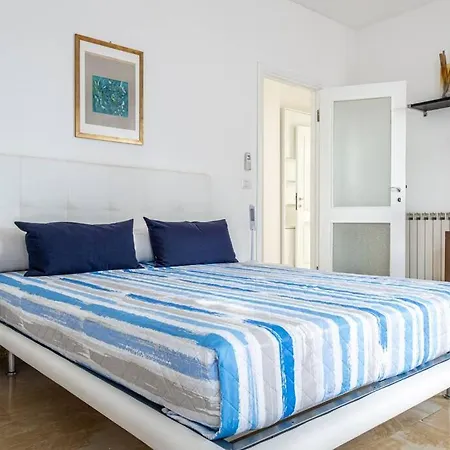 Relais Vittoriale - - By Host4u Appartement *