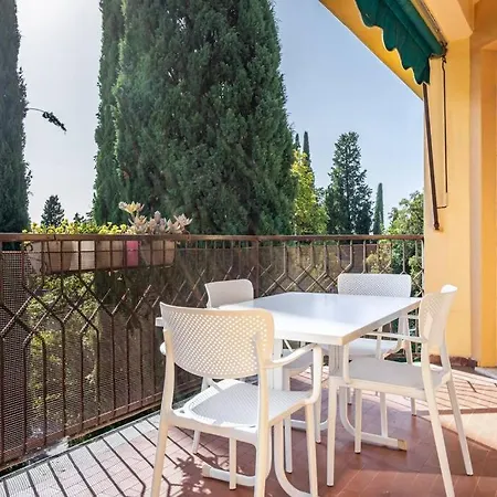 Relais Vittoriale - - By Host4u Apartment Gardone Riviera