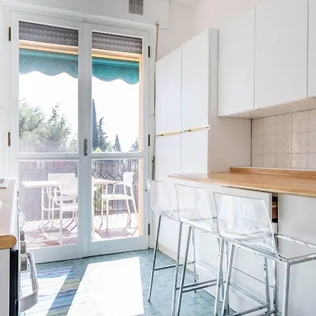 Appartement Relais Vittoriale - - By Host4u
